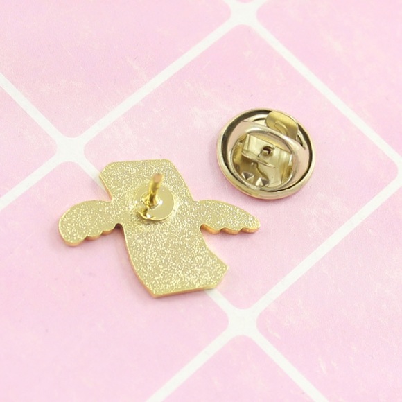 NEW Cash Money Flying Angel Wing Enamel Pin Brooch - Picture 3 of 3